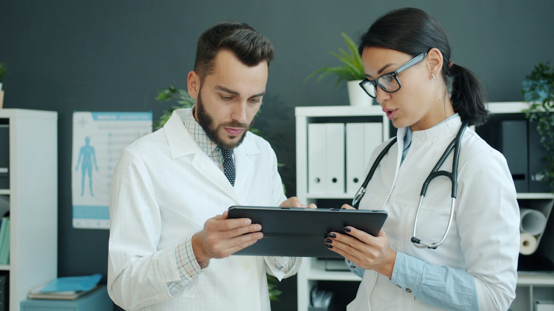 Tim Medis dan Teknologi Odoo Healthcare