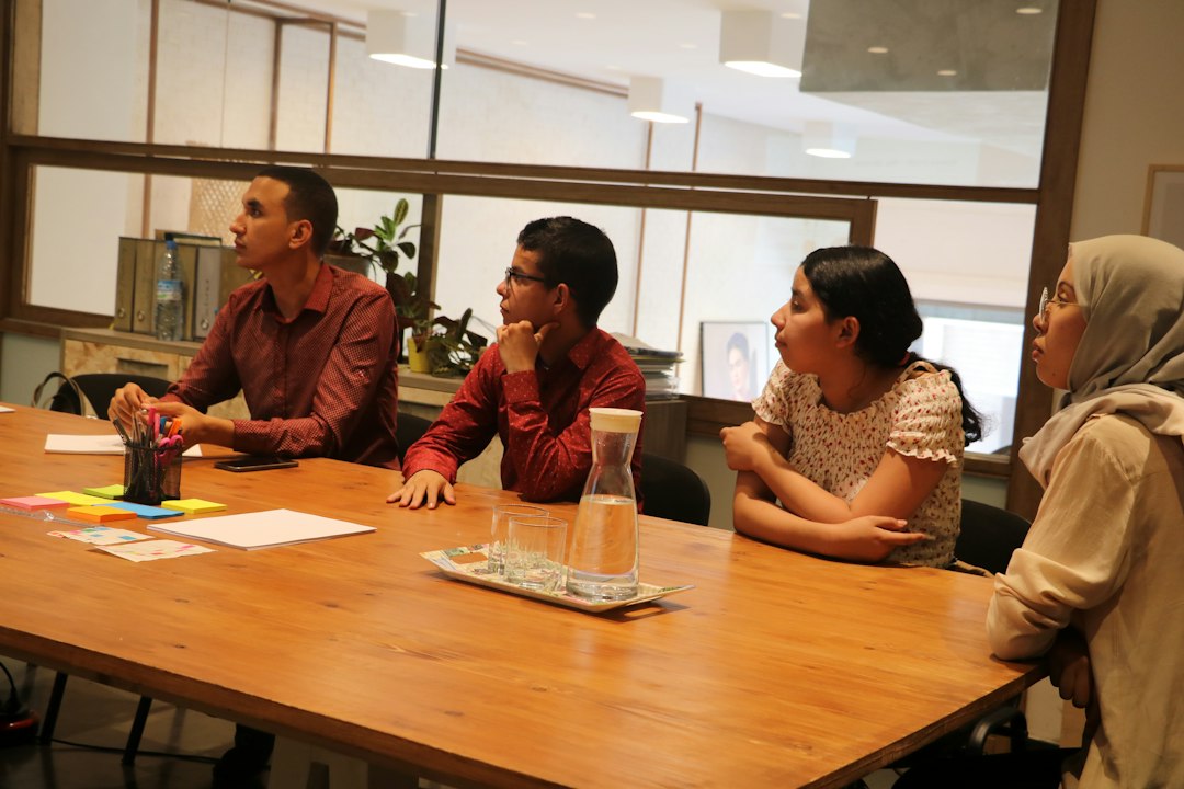 Konsultasi Bisnis EMC Indonesia